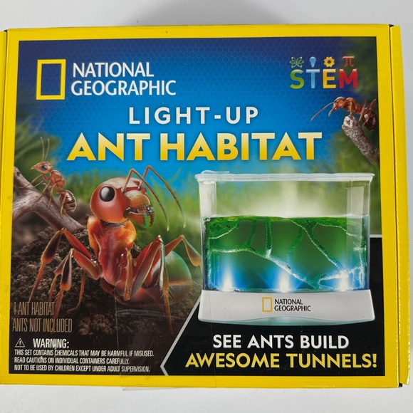National Geographic Ant Habitat – Light-Up Kids Science Kit NEW - Picture 1 of 4